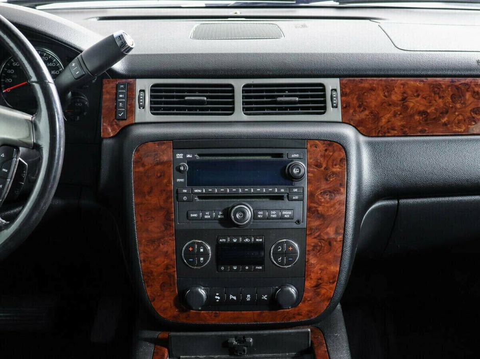 Chevrolet Tahoe, 5.3 л, АТ, 2012 фото 13