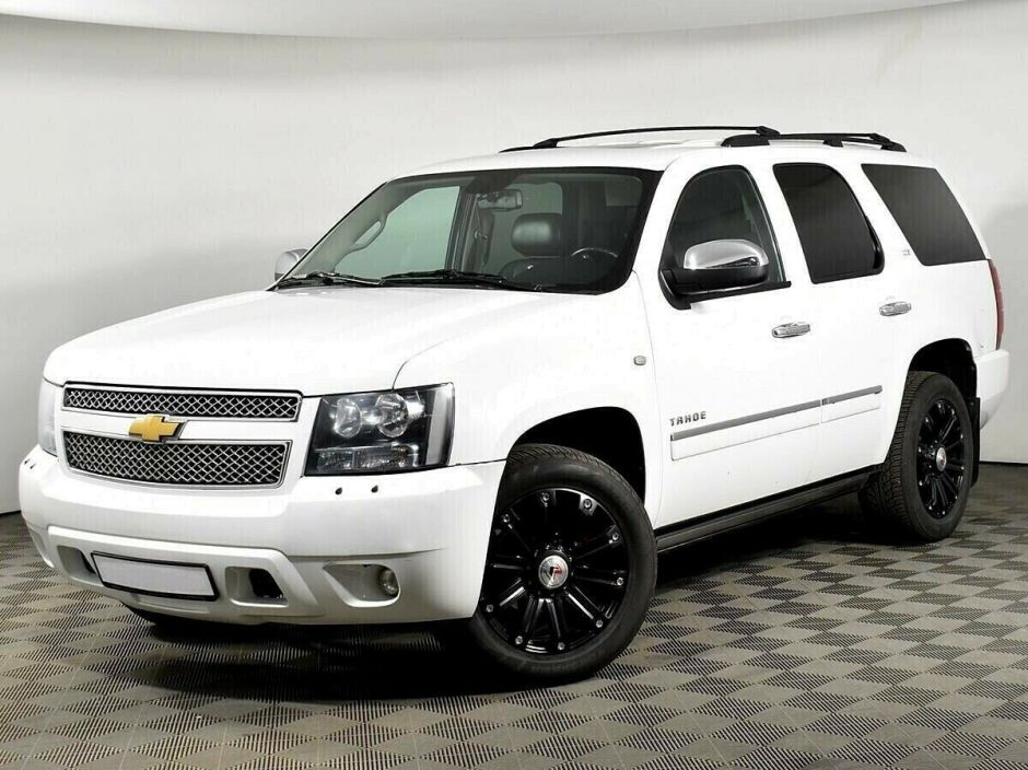 Chevrolet Tahoe, 5.3 л, АТ, 2013 фото 3