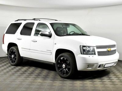 Chevrolet Tahoe, 5.3 л, АКПП, 2013 фото 5