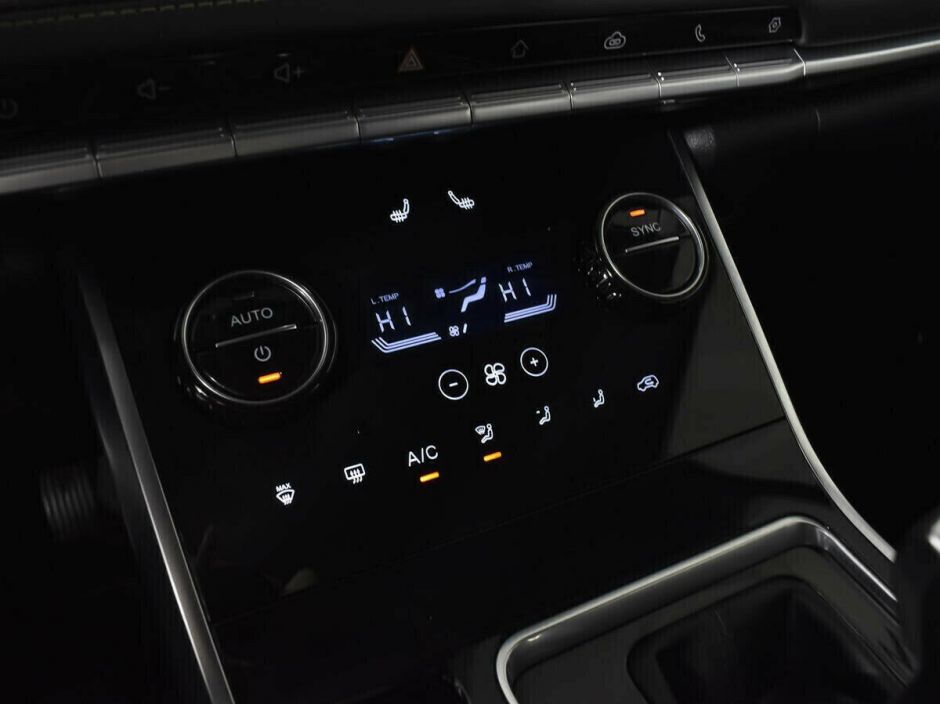 Chery Tiggo 8, 2.0 л, Вариатор, 2021 фото 16