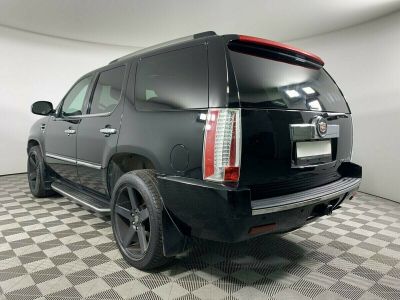 Cadillac Escalade, 6.2 л, АКПП, 2011 фото 8