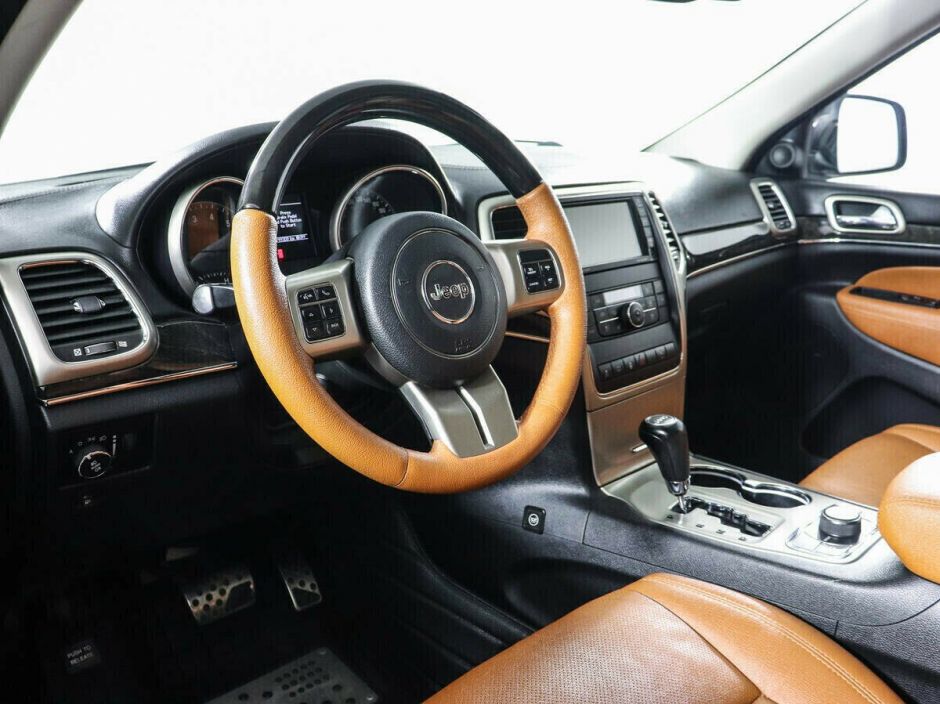 Jeep Grand Cherokee, 5.7 л, АТ, 2010 фото 11