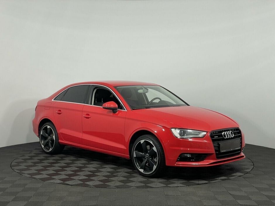 Audi A3, 1.8 л, Робот, 2014 фото 5