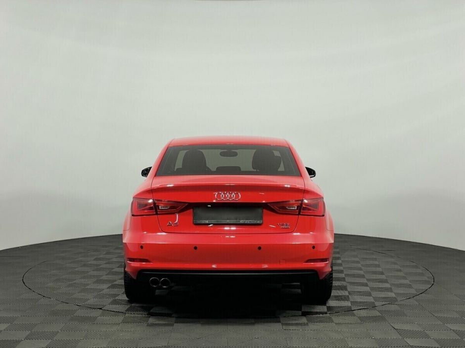 Audi A3, 1.8 л, Робот, 2014 фото 7