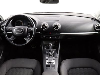 Audi A3, 1.4 л, РКПП, 2015 фото 9