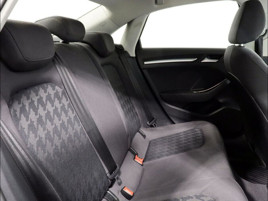 Audi A3, 1.4 л, Робот, 2015 фото 1