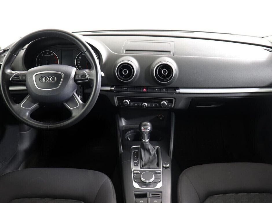 Audi A3, 1.4 л, Робот, 2013 фото 11