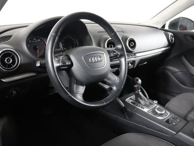 Audi A3, 1.2 л, РКПП, 2015 фото 11