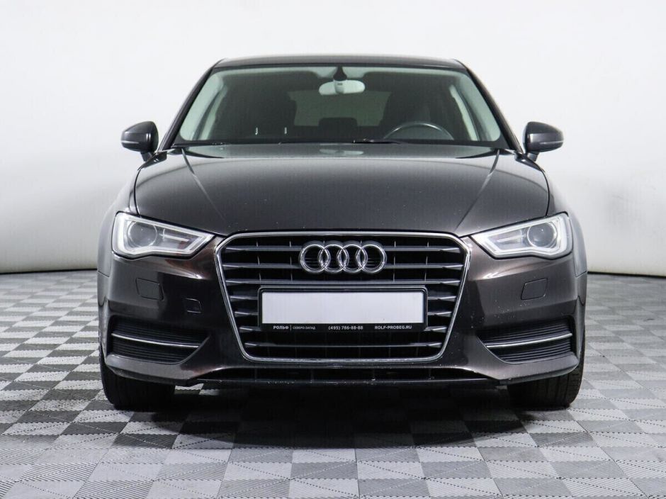 Audi A3, 1.4 л, Робот, 2013 фото 4