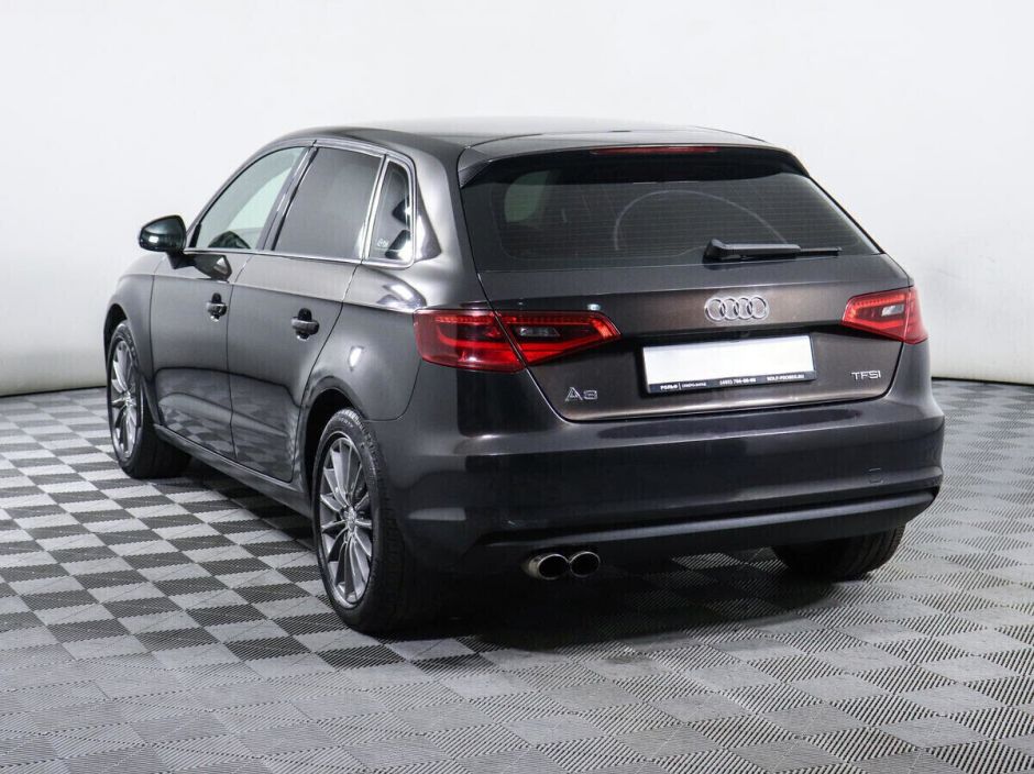 Audi A3, 1.4 л, Робот, 2013 фото 8