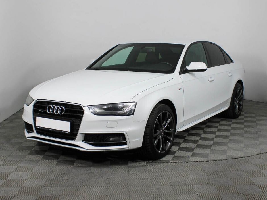 Audi A4, 2.0 л, Робот, 2011 фото 3
