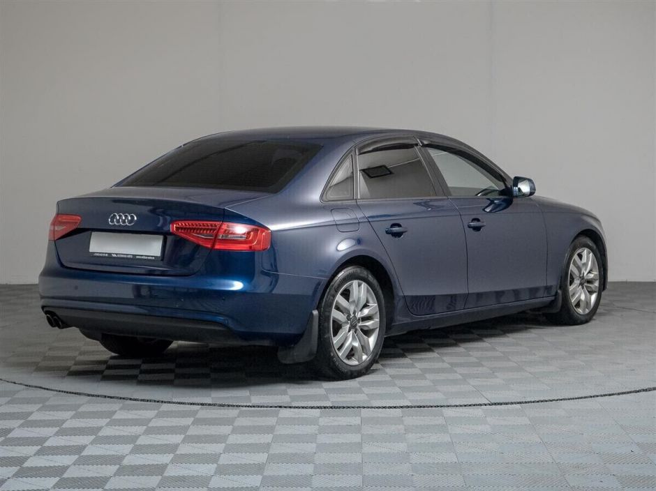 Audi A4, 1.8 л, Вариатор, 2015 фото 6