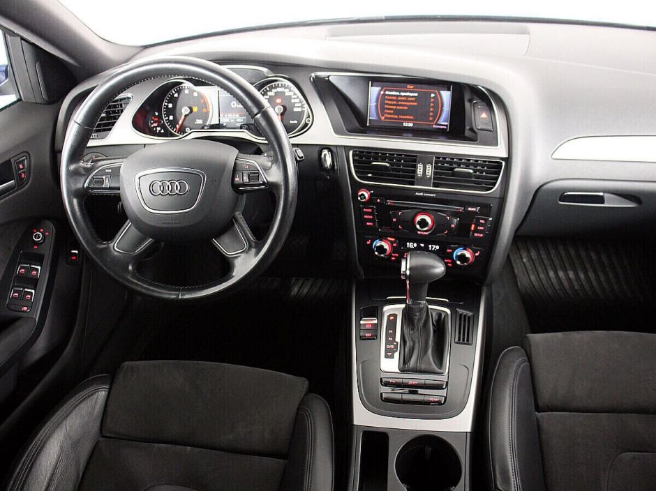 Audi A4, 1.8 л, Вариатор, 2013 фото 10