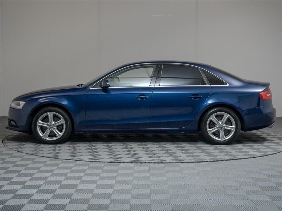 Audi A4, 1.8 л, Вариатор, 2015 фото 8