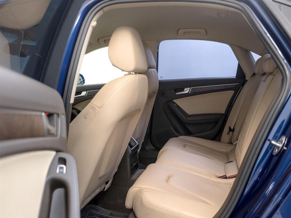 Audi A4, 1.8 л, Вариатор, 2015 фото 1