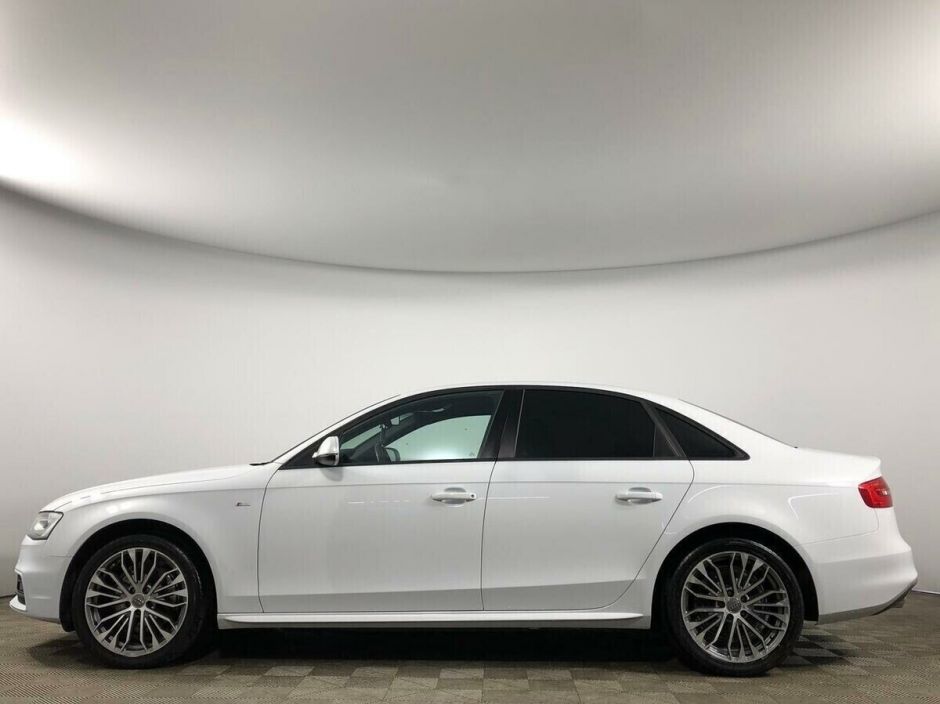 Audi A4, 2.0 л, Робот, 2015 фото 9