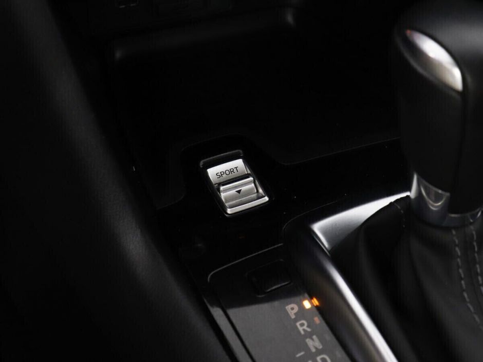 Mazda 3, 1.5 л, АТ, 2018 фото 2