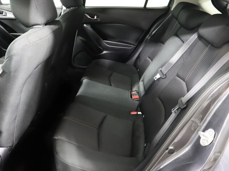 Mazda 3, 1.5 л, АТ, 2018 фото 1