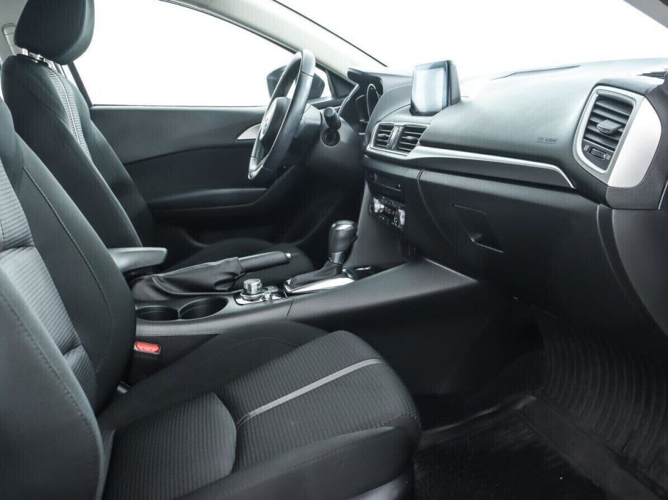 Mazda 3, 1.5 л, АТ, 2018 фото 10