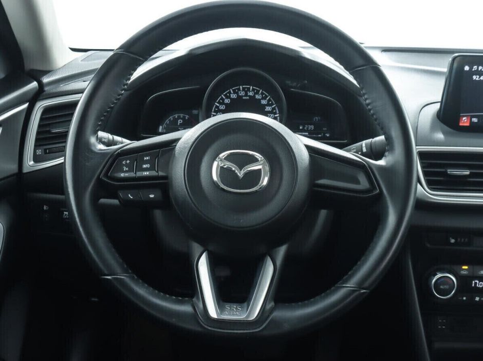 Mazda 3, 1.5 л, АТ, 2018 фото 12