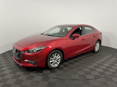 Mazda 3, 1.5 л, АКПП, 2018 фото 3