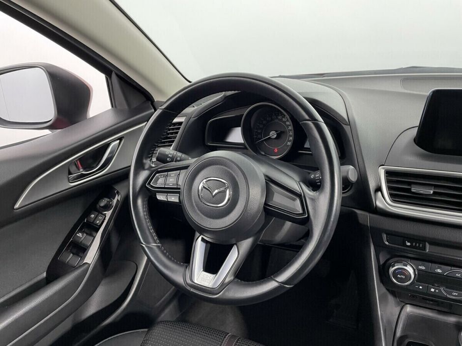 Mazda 3, 1.5 л, АТ, 2018 фото 13