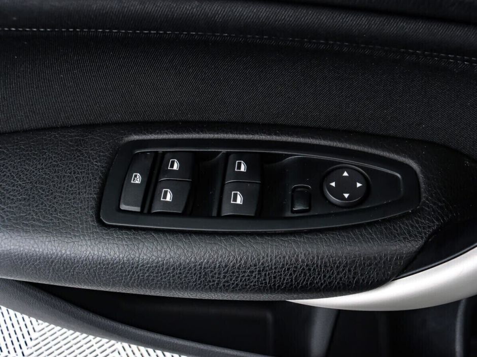 BMW 1 серии, 1.5 л, АТ, 2017 фото 2