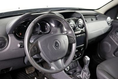 Renault Duster, 2.0 л, АКПП, 2018 фото 7