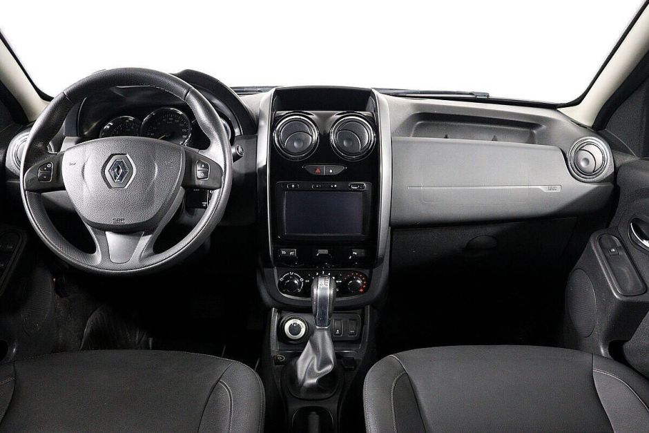 Renault Duster, 2.0 л, АТ, 2018 фото 8