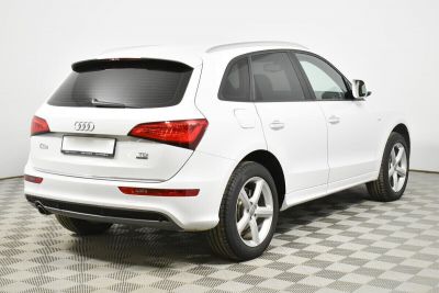 Audi Q5, 2.0 л, РКПП, 2016 фото 6