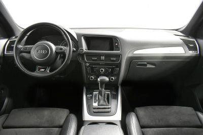 Audi Q5, 2.0 л, РКПП, 2016 фото 12