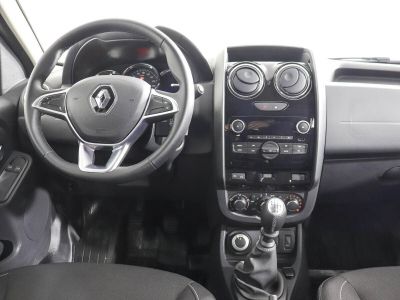 Renault Duster, 2.0 л, МКПП, 2019 фото 8