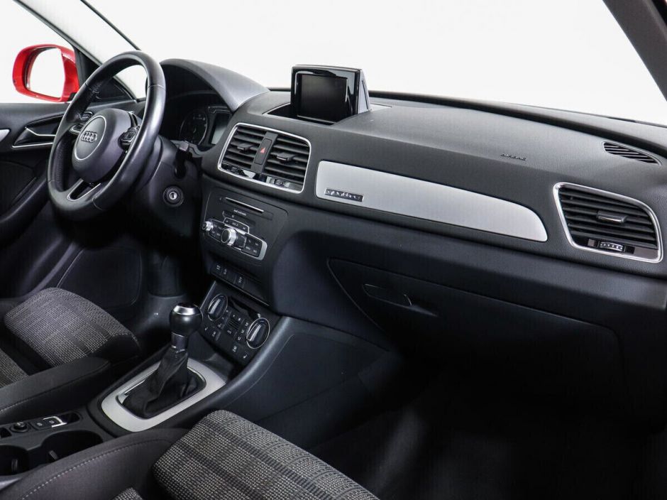 Audi Q3, 2.0 л, Робот, 2016 фото 2