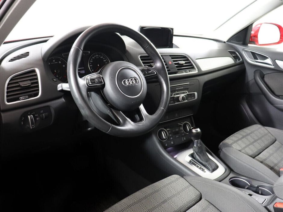 Audi Q3, 2.0 л, Робот, 2016 фото 11