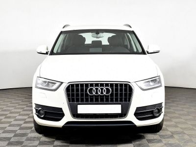 Audi Q3, 2.0 л, РКПП, 2013 фото 4