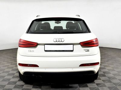 Audi Q3, 2.0 л, РКПП, 2013 фото 7