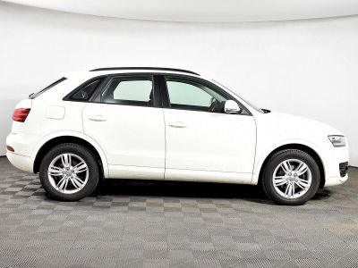 Audi Q3, 2.0 л, РКПП, 2013 фото 10