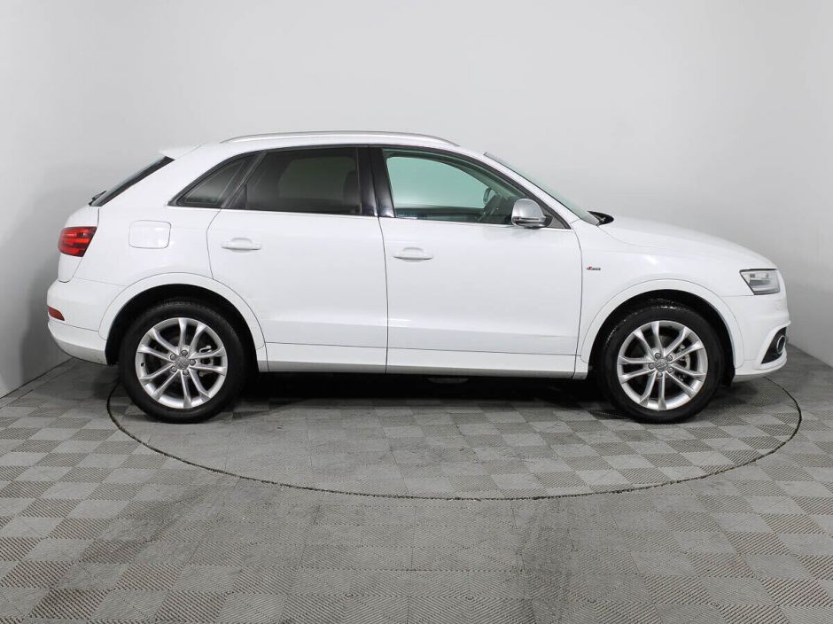 Audi Q3, 2.0 л, Робот, 2013 фото 10