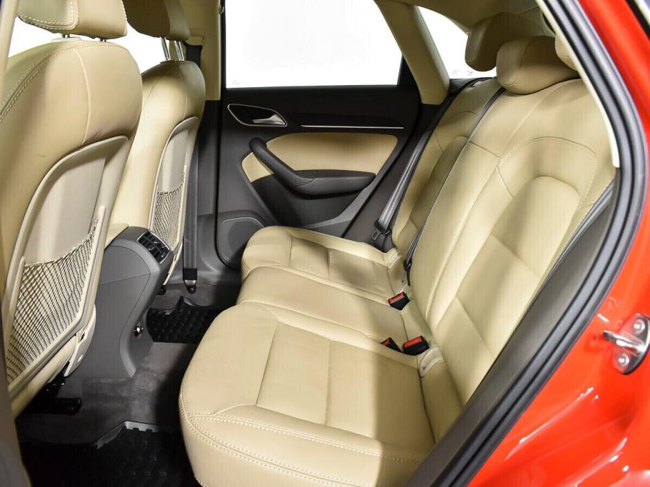 Audi Q3, 2.0 л, Робот, 2014 фото 1