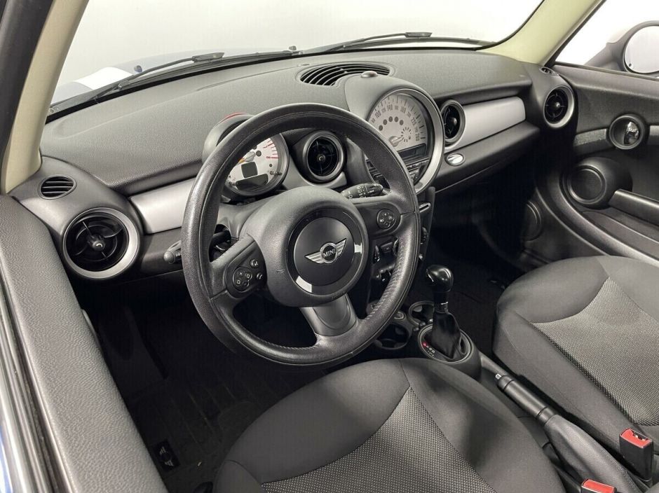 MINI Hatch, 1.6 л, АТ, 2013 фото 11