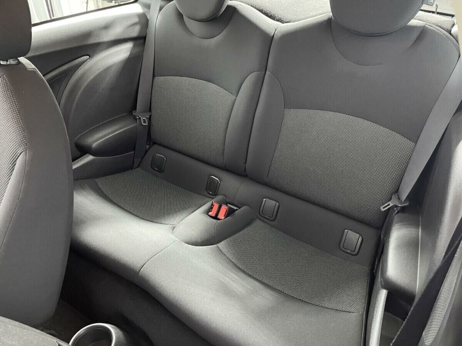 MINI Hatch, 1.6 л, АТ, 2013 фото 2