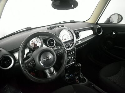 MINI Hatch, 1.6 л, АКПП, 2013 фото 9