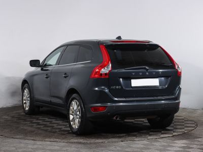 Volvo XC60, 2.4 л, АКПП, 2009 фото 5