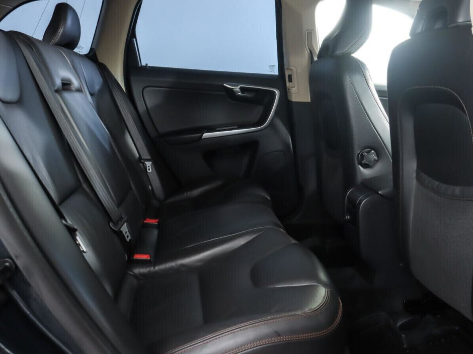 Volvo XC60, 2.4 л, АТ, 2009 фото 1