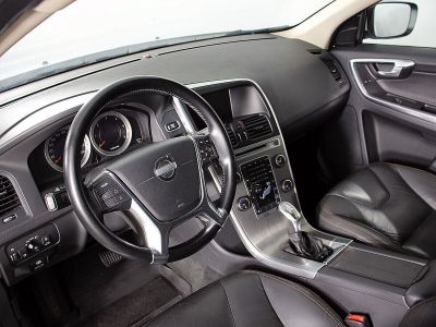 Volvo XC60 Momentum, 2.4 л, АКПП, 2013 фото 9