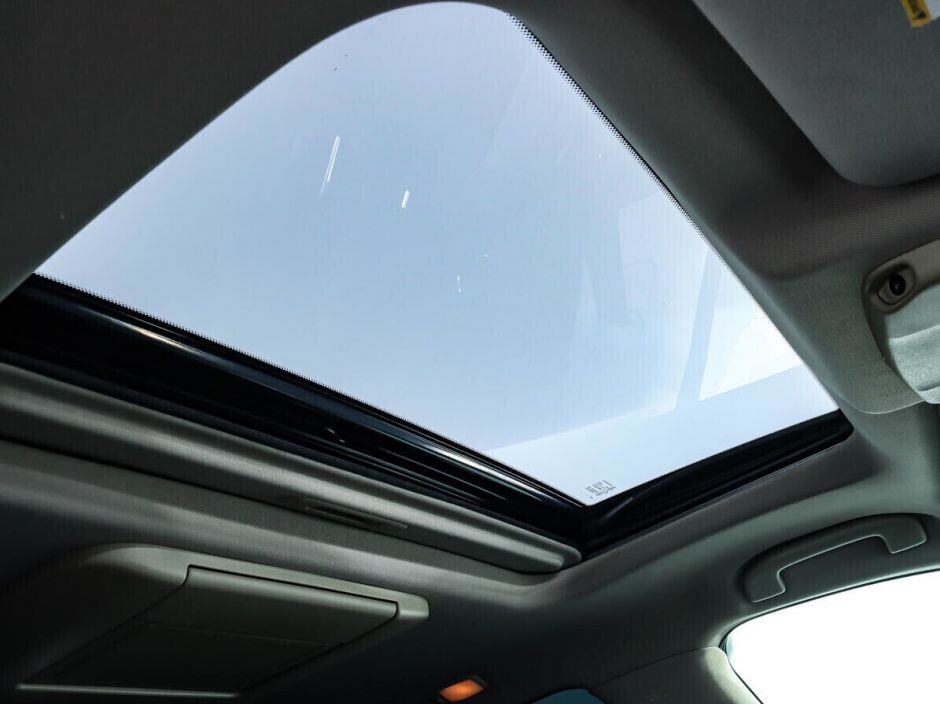 Infiniti FX, 3.7 л, АТ, 2011 фото 1