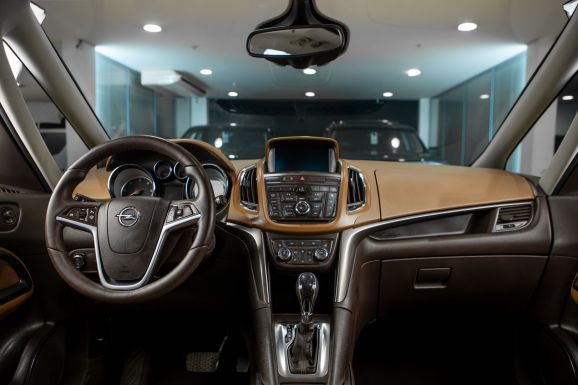 Opel Zafira, АТ, 2013 фото 16