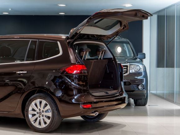 Opel Zafira, АТ, 2013 фото 1