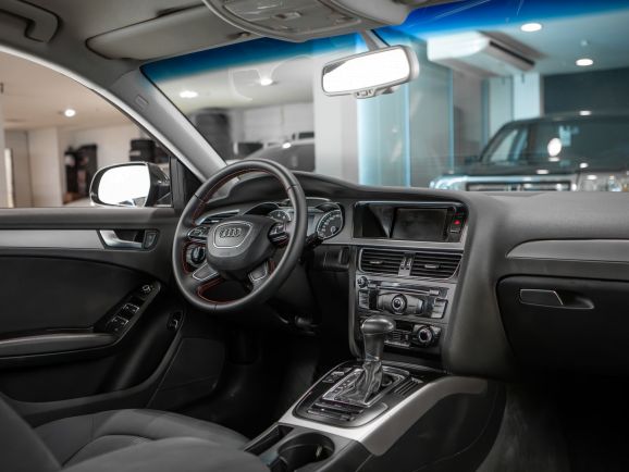 Audi A4, Вариатор, 2012 фото 7