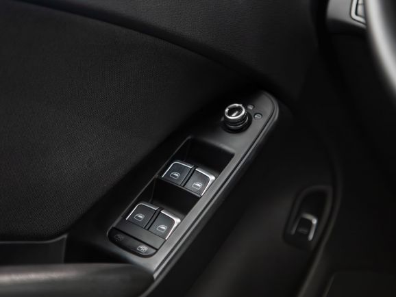 Audi A4, Вариатор, 2012 фото 8